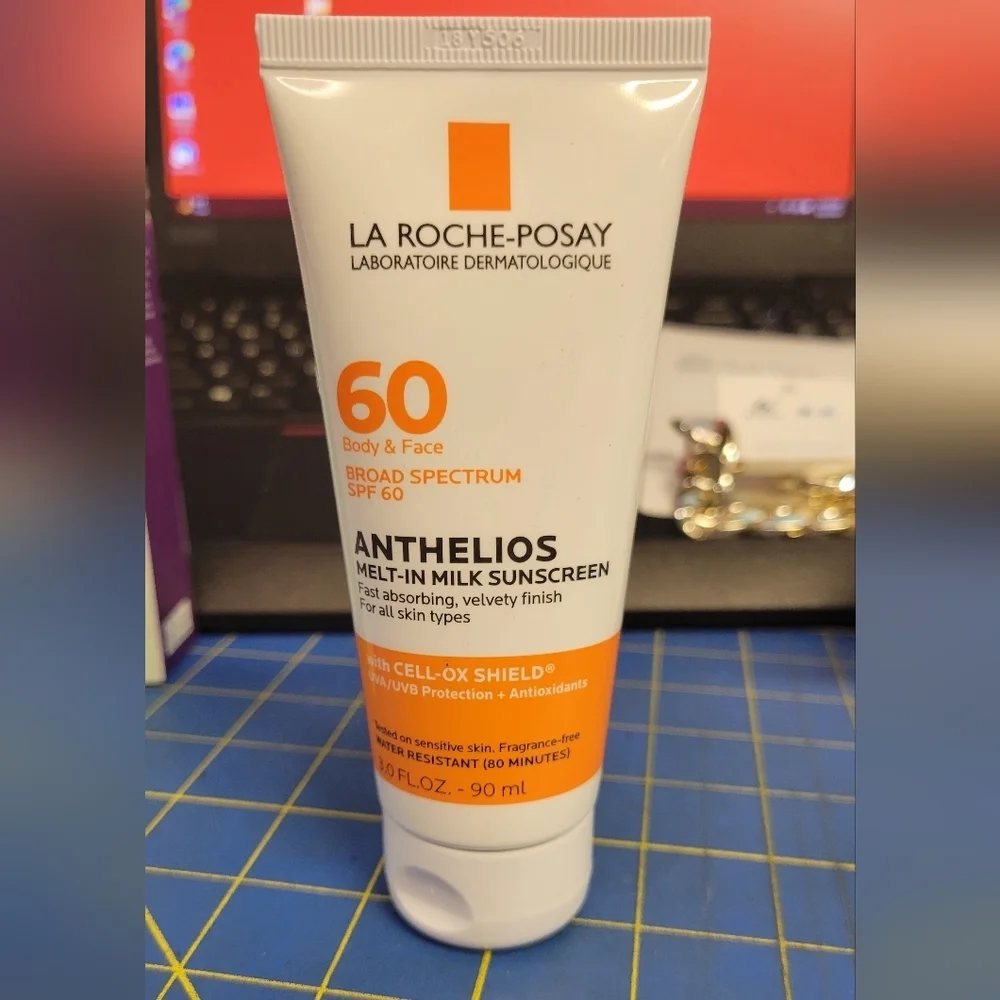 La Roche-Posay Anthelios SPF 60 Sunscreen 90ml New